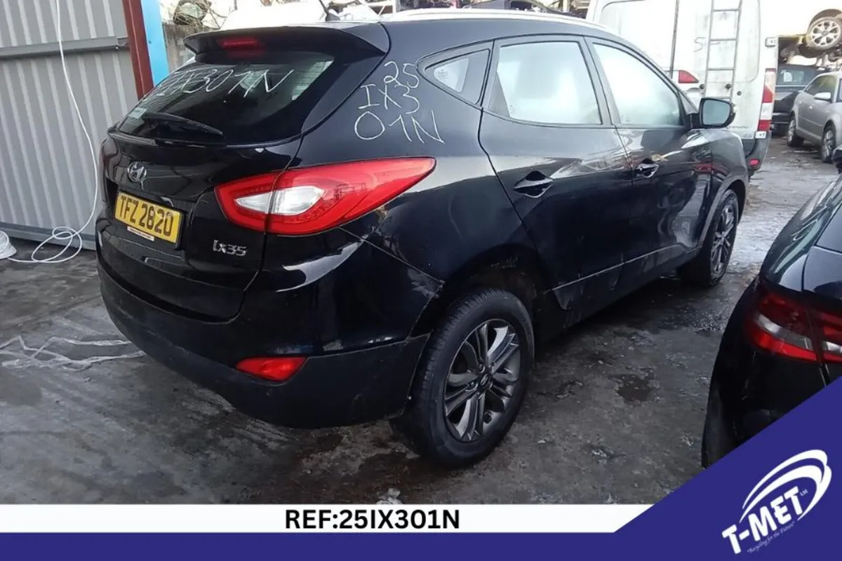 2014 HYUNDAI IX35 BREAKING FOR PARTS - Image 4