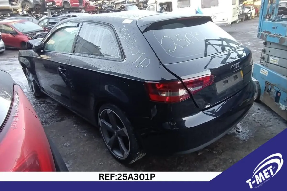 2013 AUDI A3 BREAKING FOR PARTS - Image 1