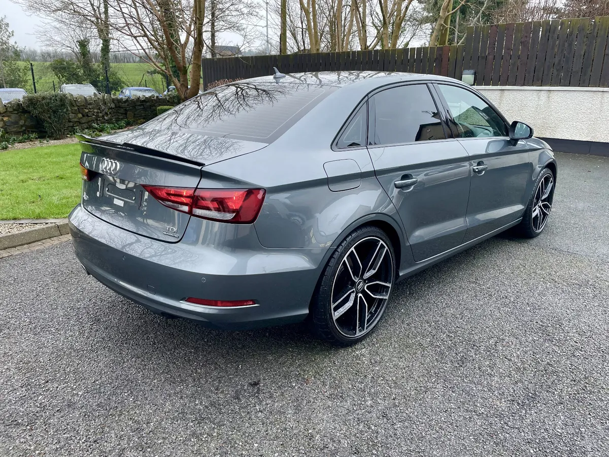 2016 AUDI A3 SALOON **1.6 TDI 115**QUATTRO**FSH** - Image 3