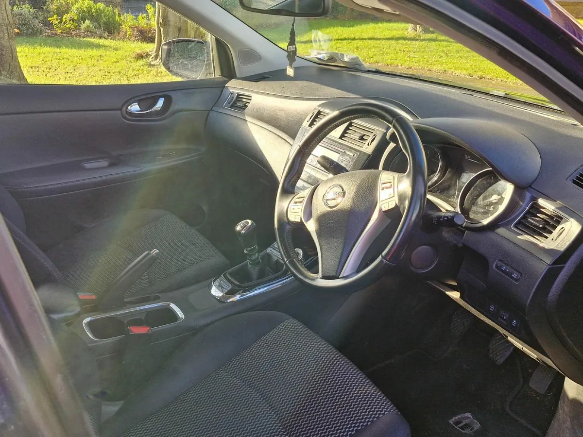 Nissan Pulsar 2015 - Image 2