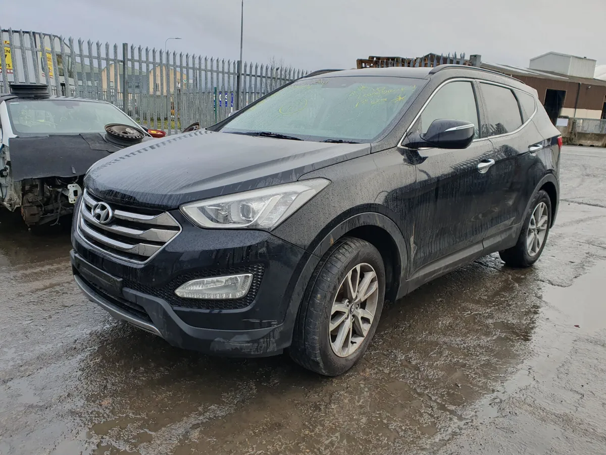 13 HYUNDAI SANTA FE  2.2 CRDI (D4HBC) FOR BREAKING - Image 1