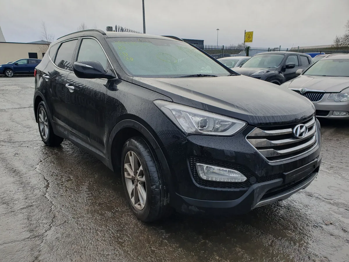 13 HYUNDAI SANTA FE  2.2 CRDI (D4HBC) FOR BREAKING - Image 2
