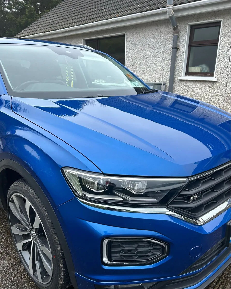 Car - Image 1