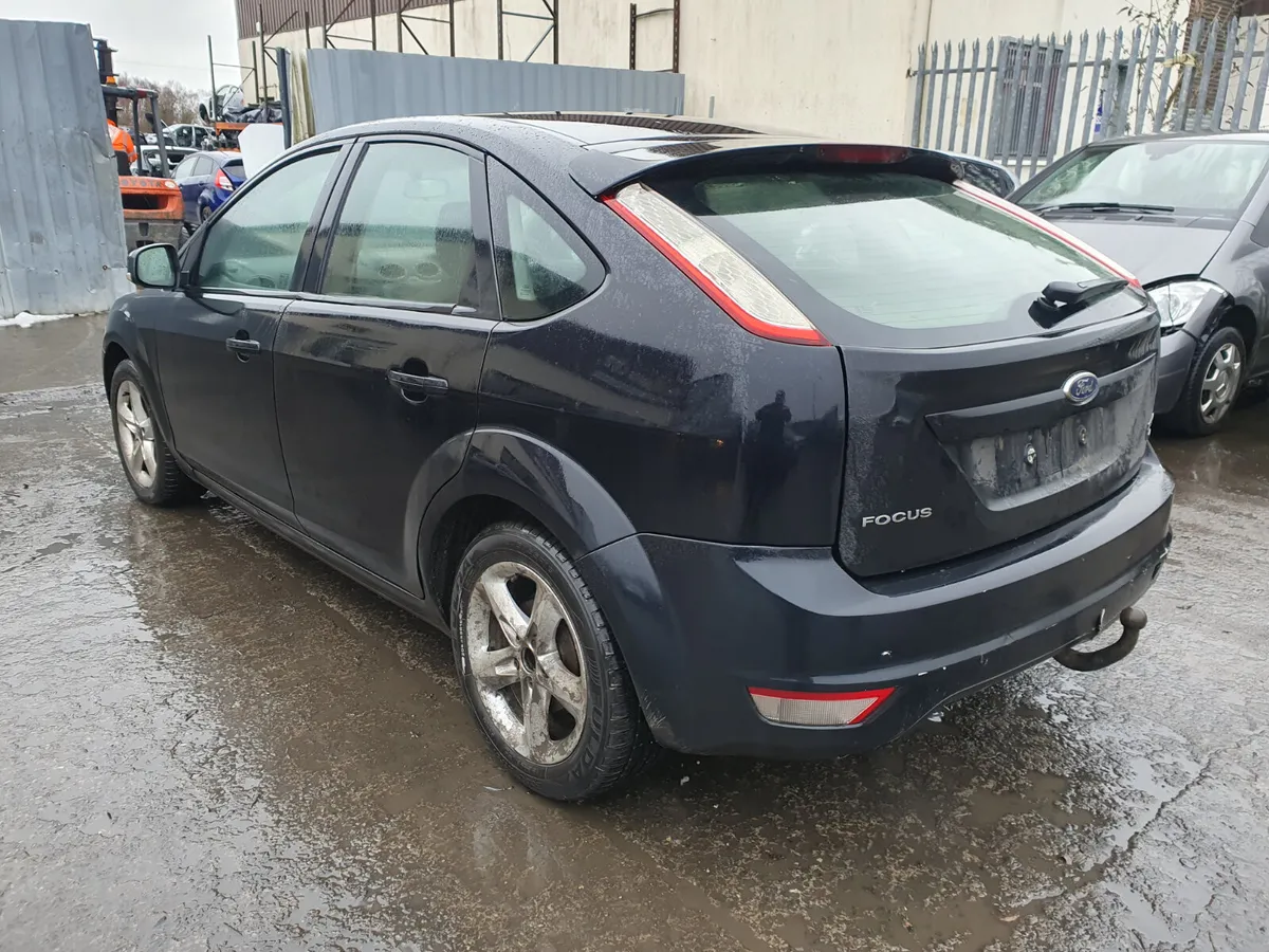 10 FORD FOCUS  1.6 P FOR BREAKING - Image 3