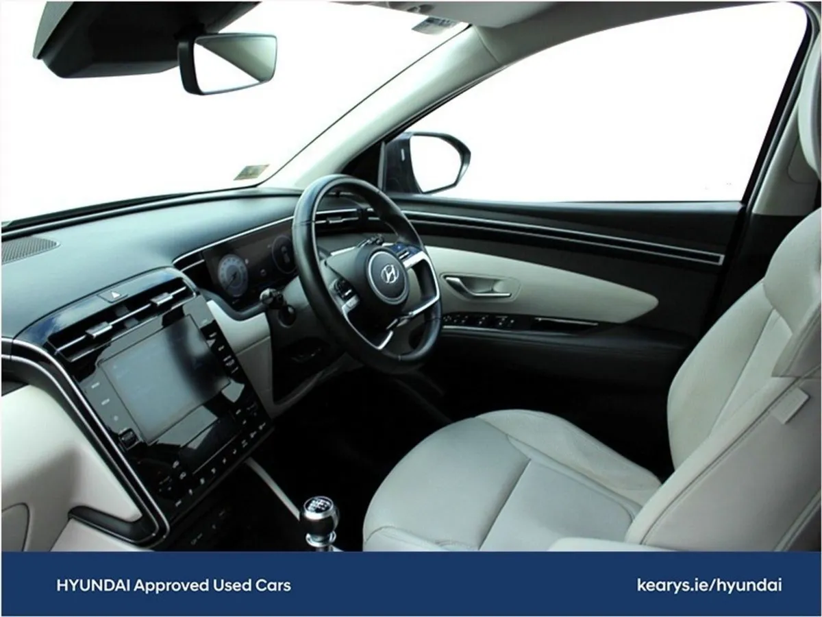 Hyundai Tucson Executive 1.6 Diesel - 1 Owner - F - Image 4
