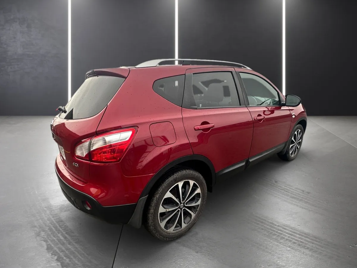 Nissan Qashqai 2012 N-Tech Manual Diesel NCT + Tax - Image 3