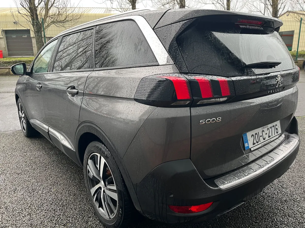 Peugeot 5008 2020 - Image 3