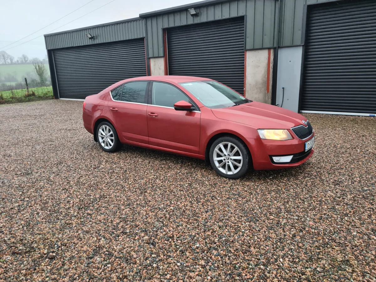 Skoda Octavia 2017 - Image 2