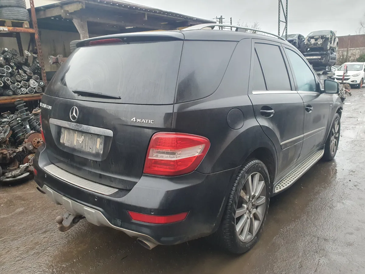 10 MERCEDES ML 3.0 CDI (642) FOR BREAKING - Image 3