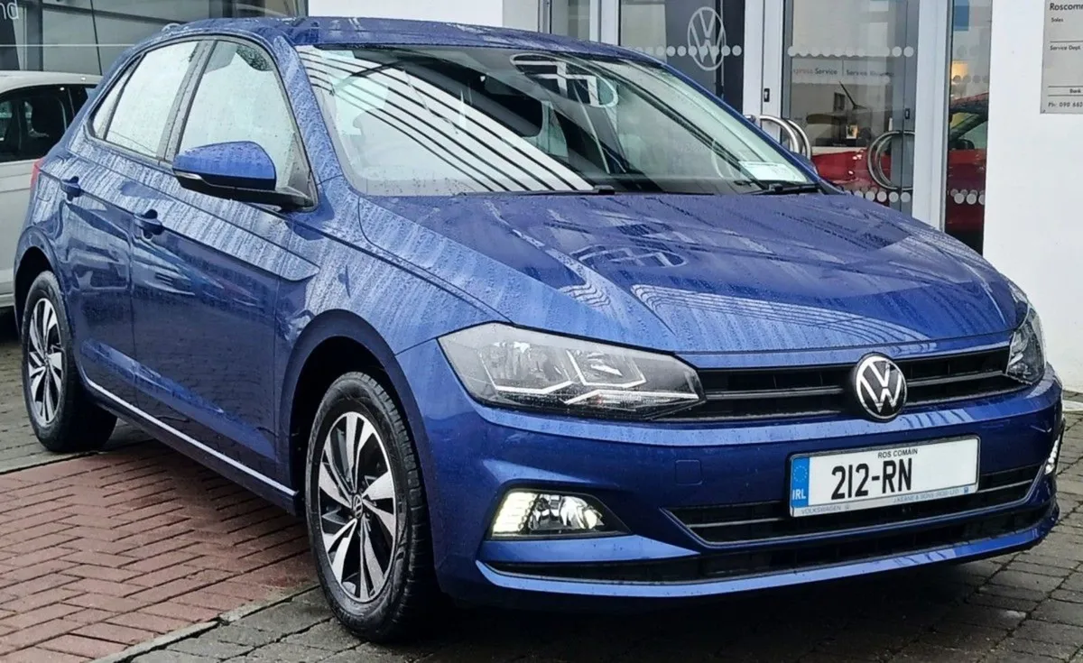 Volkswagen Polo Trendline 1.0 80hp  cruise Contro - Image 1