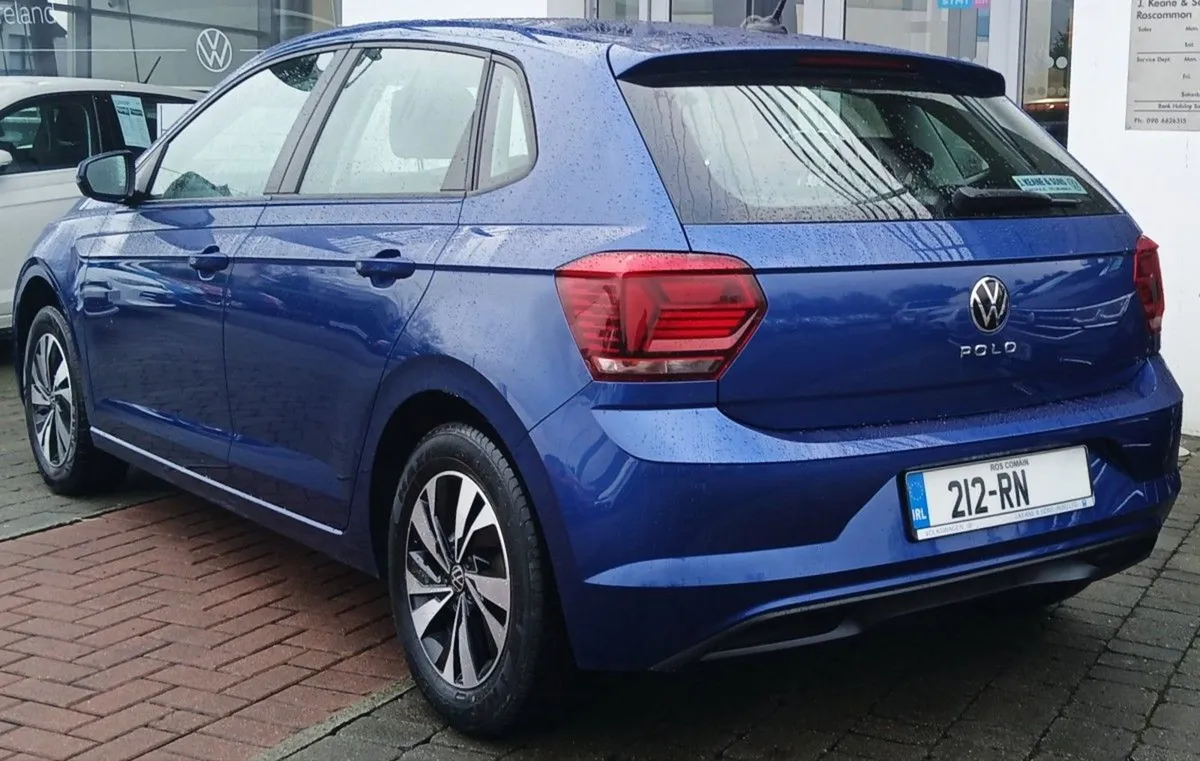 Volkswagen Polo Trendline 1.0 80hp  cruise Contro - Image 4