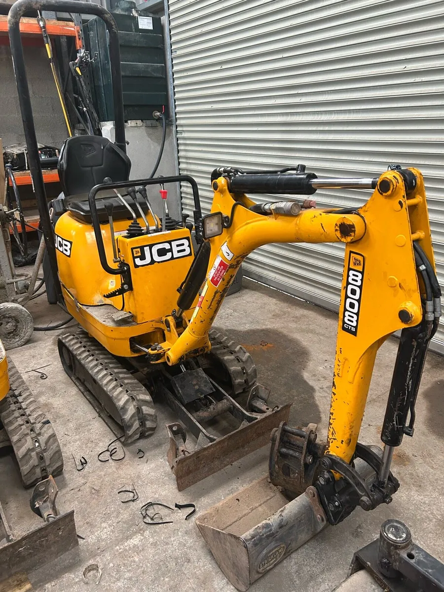 Jcb 8008 Micro (new manual hitch) - Image 2