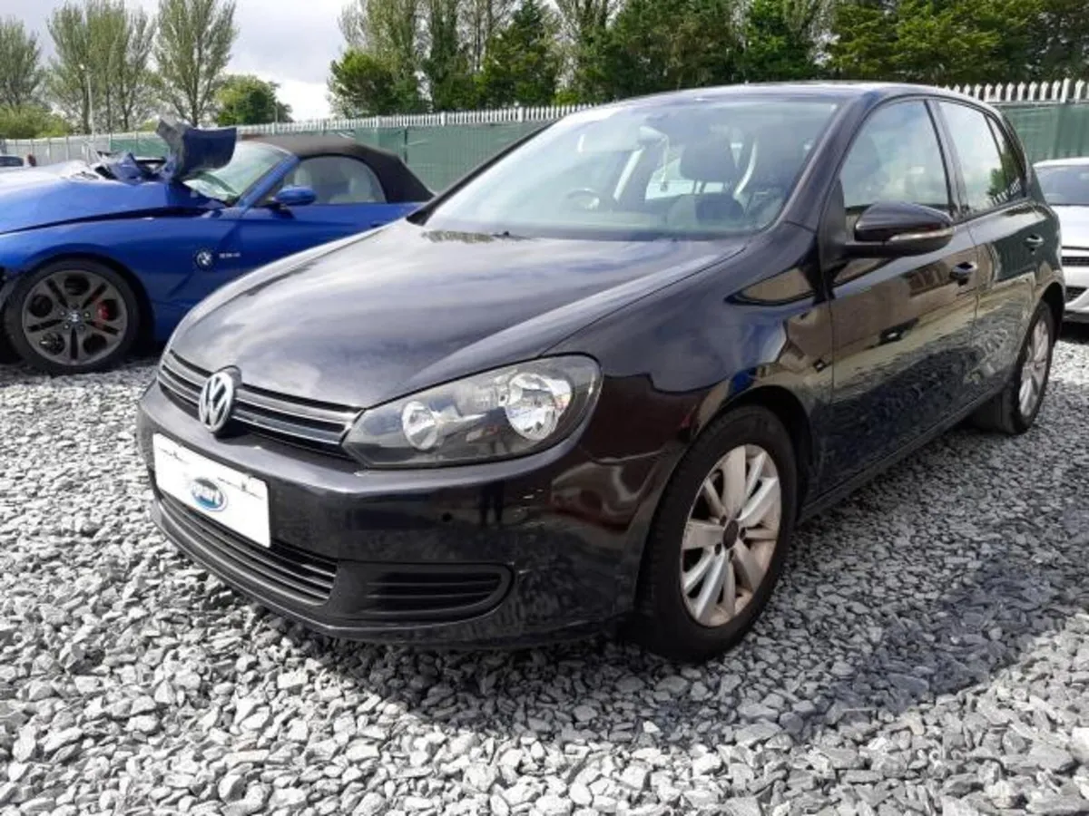 2012 VW GOLF 1.6TDI CAY BREAKING - Image 1