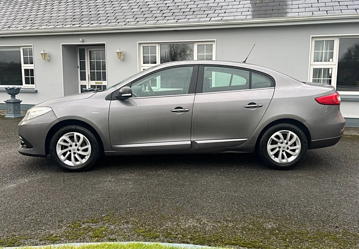 Renault Fluence Limited Edition 1.5 DCI - Image 3