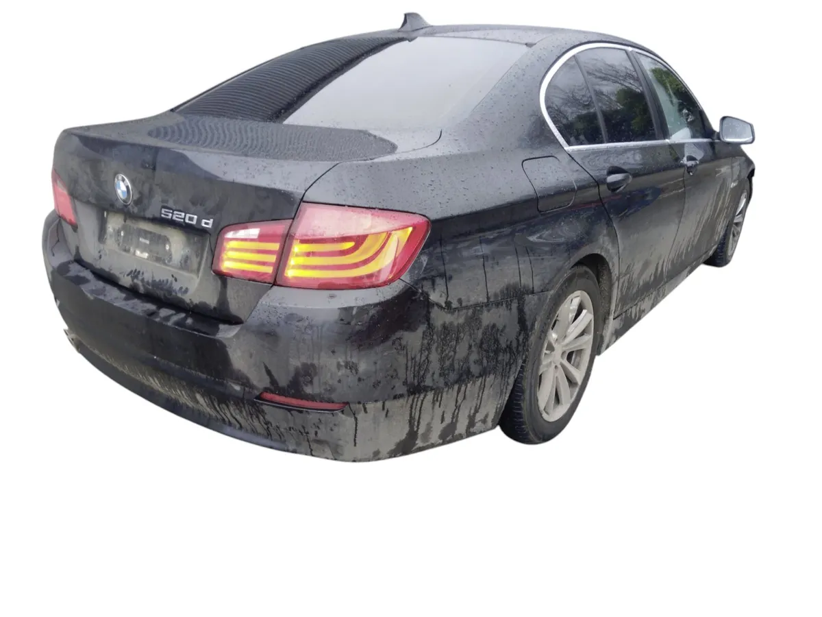 2011 BMW 5 SERIES For Breaking/Dismantling - Image 2