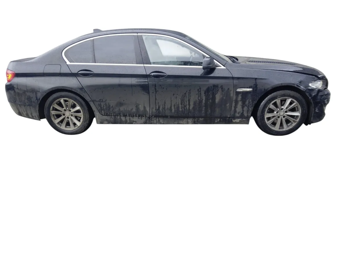 2011 BMW 5 SERIES For Breaking/Dismantling - Image 3