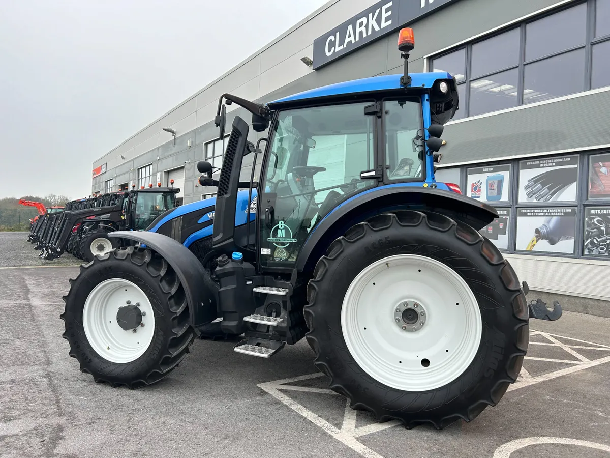 Valtra G115 - 600 Hours - Image 3