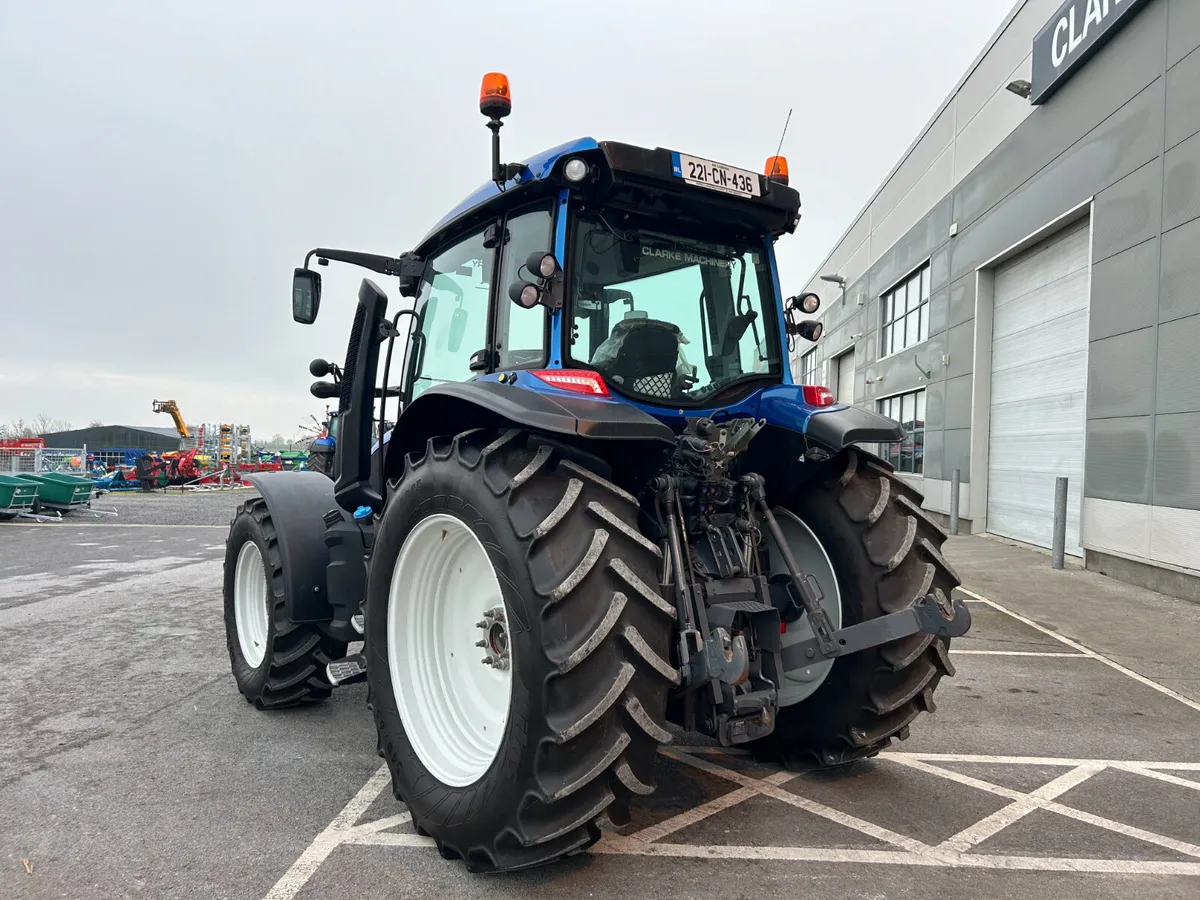 Valtra G115 - 600 Hours - Image 4