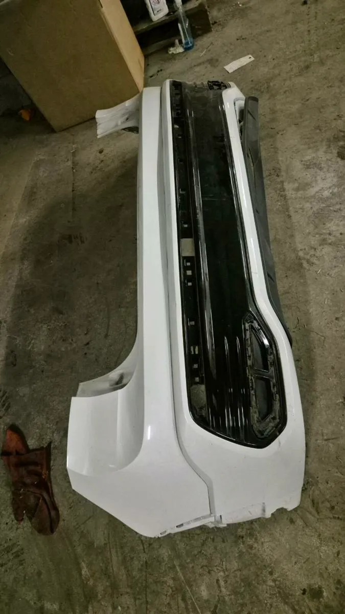 Vw Taigo R-line back bumper - Image 3