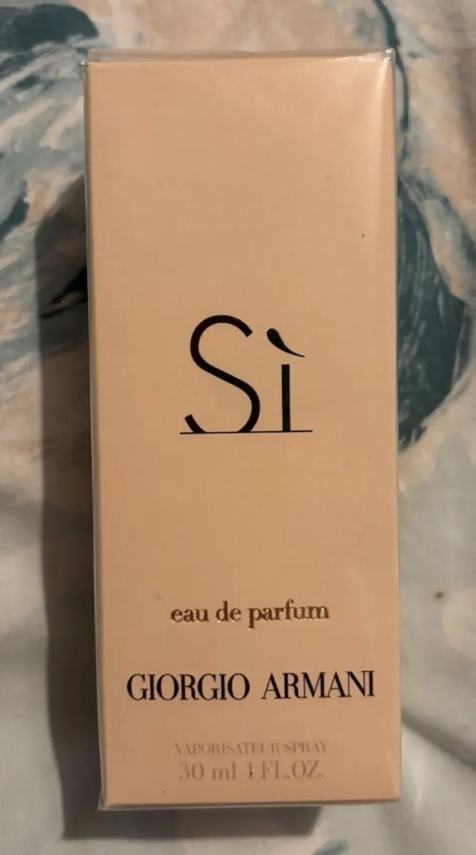 Perfume - Giorgio Armani Sì Eau de Parfum 30ml - Image 1