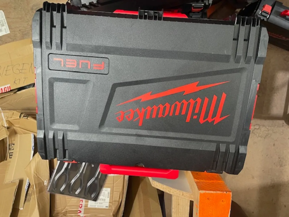MILWAUKEE CARRY BOX - Image 2
