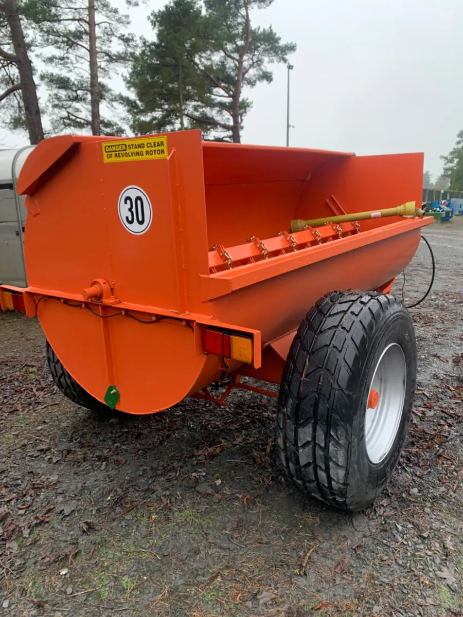 Bridgeway manure spreaders - Image 4