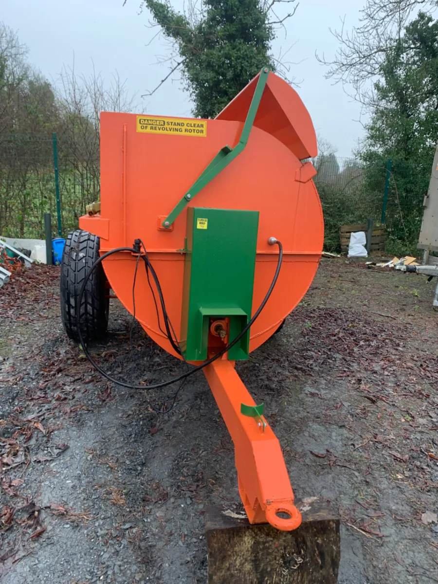 Bridgeway manure spreaders - Image 1