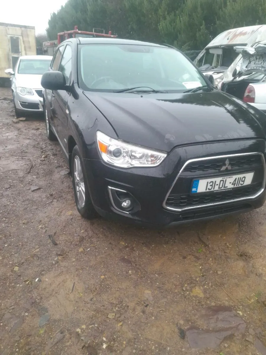 Breaking mitsubishi asx diesel - Image 1