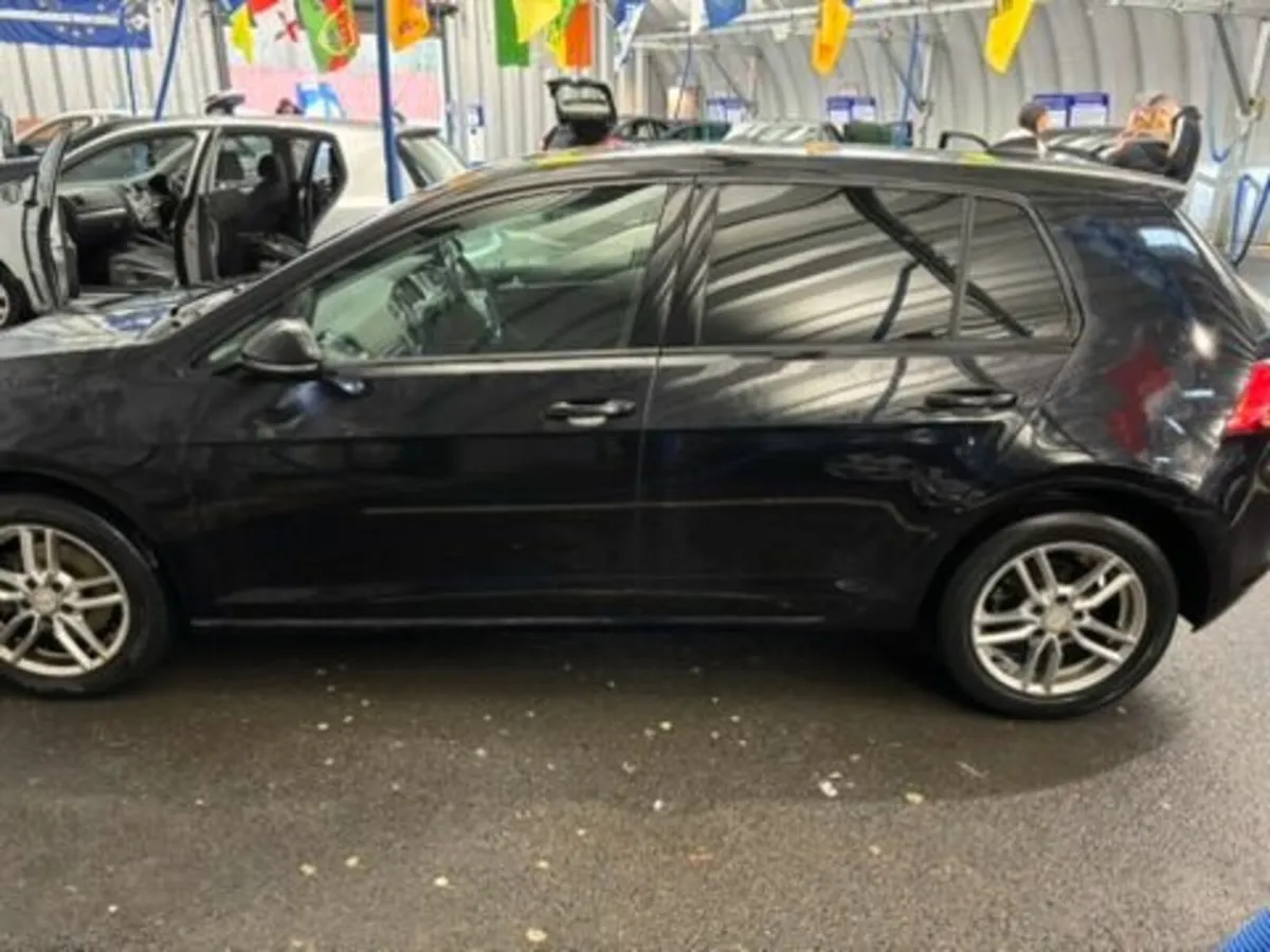 Volkswagen Golf 2014 - Image 3