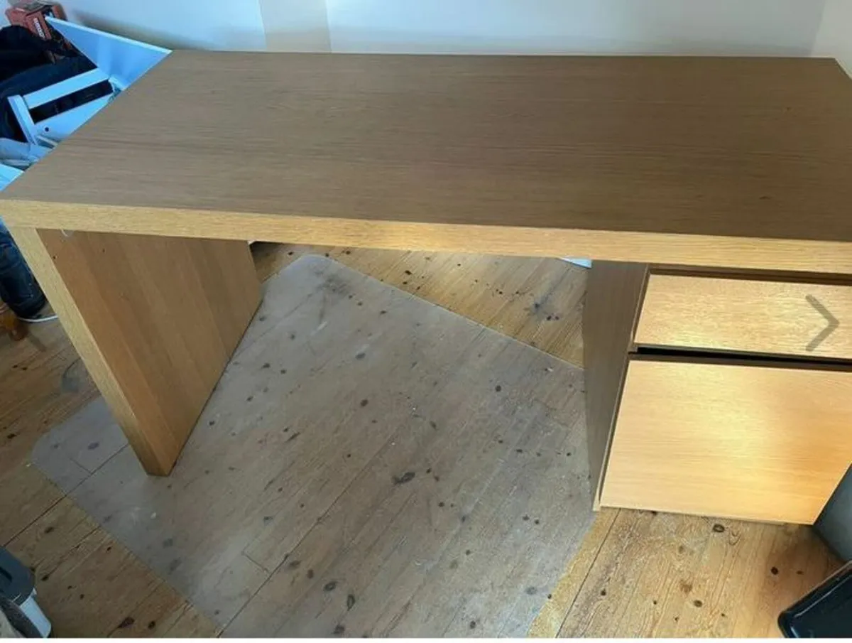 Desk - Image 2