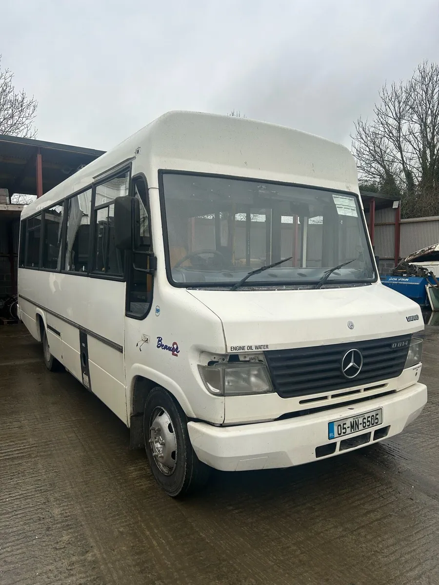 BREAKING THIS WEEK 05 Merc O814 - Image 1