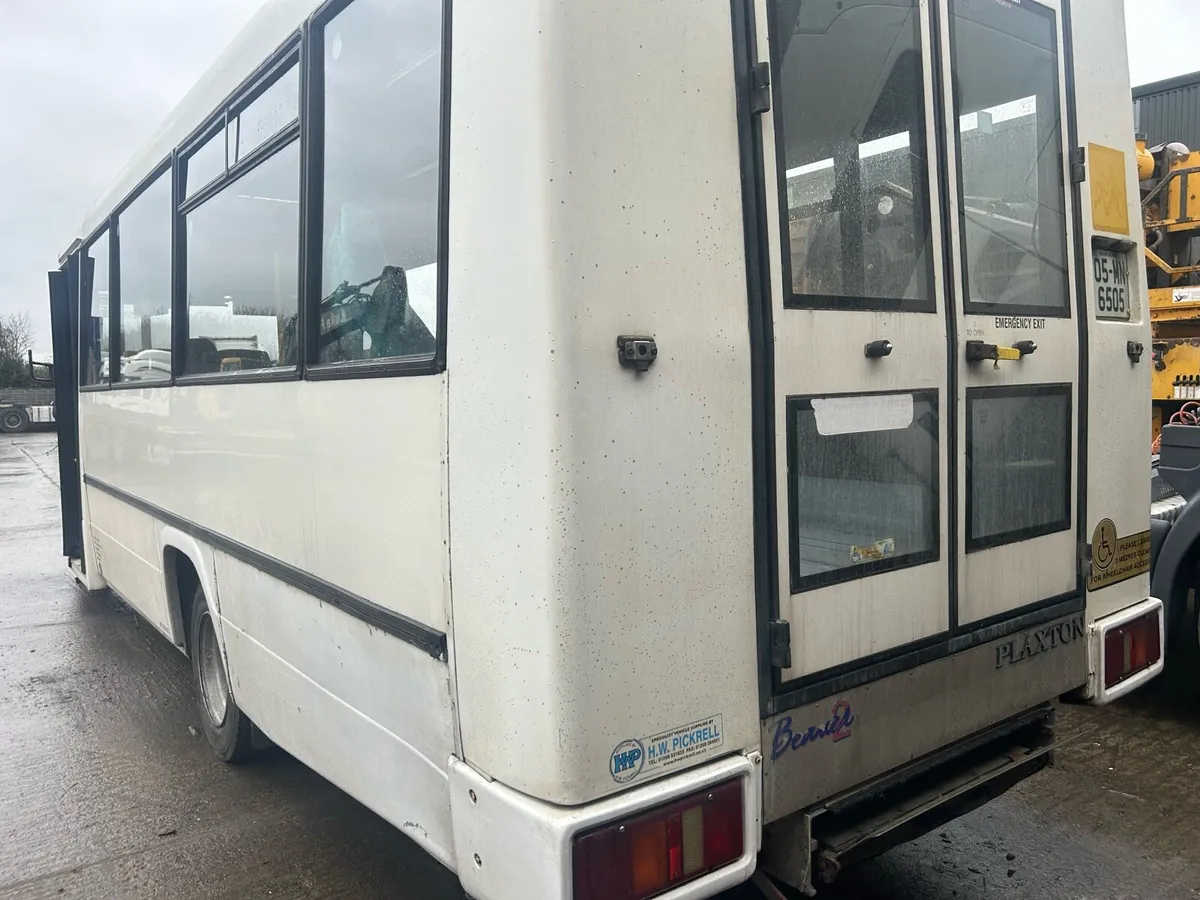 BREAKING THIS WEEK 05 Merc O814 - Image 4