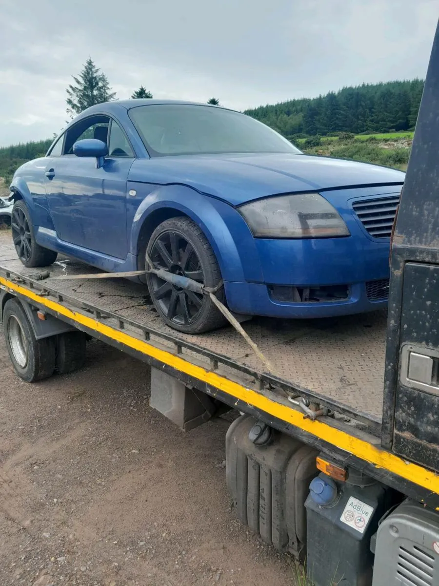 Breaking Audi tt - Image 1