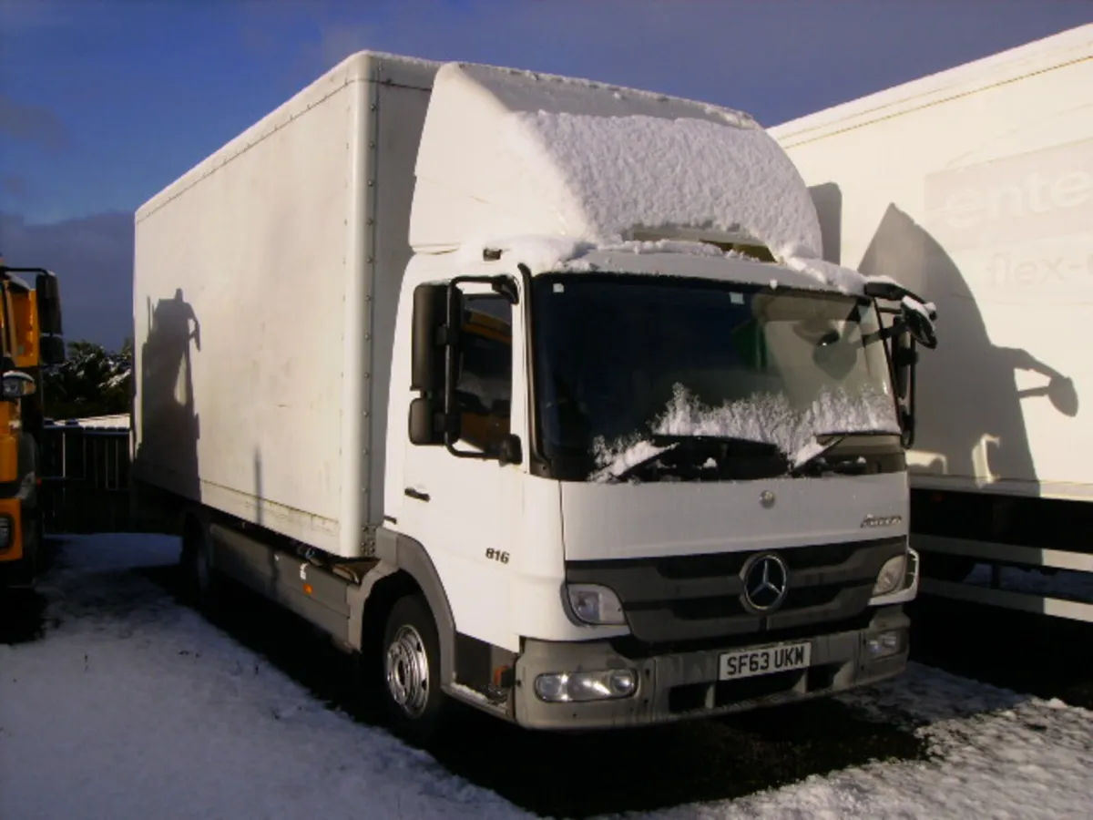 MERCEDES ATEGO 816 SIDE DOOR TAIL LIFT ONE OWNER - Image 1