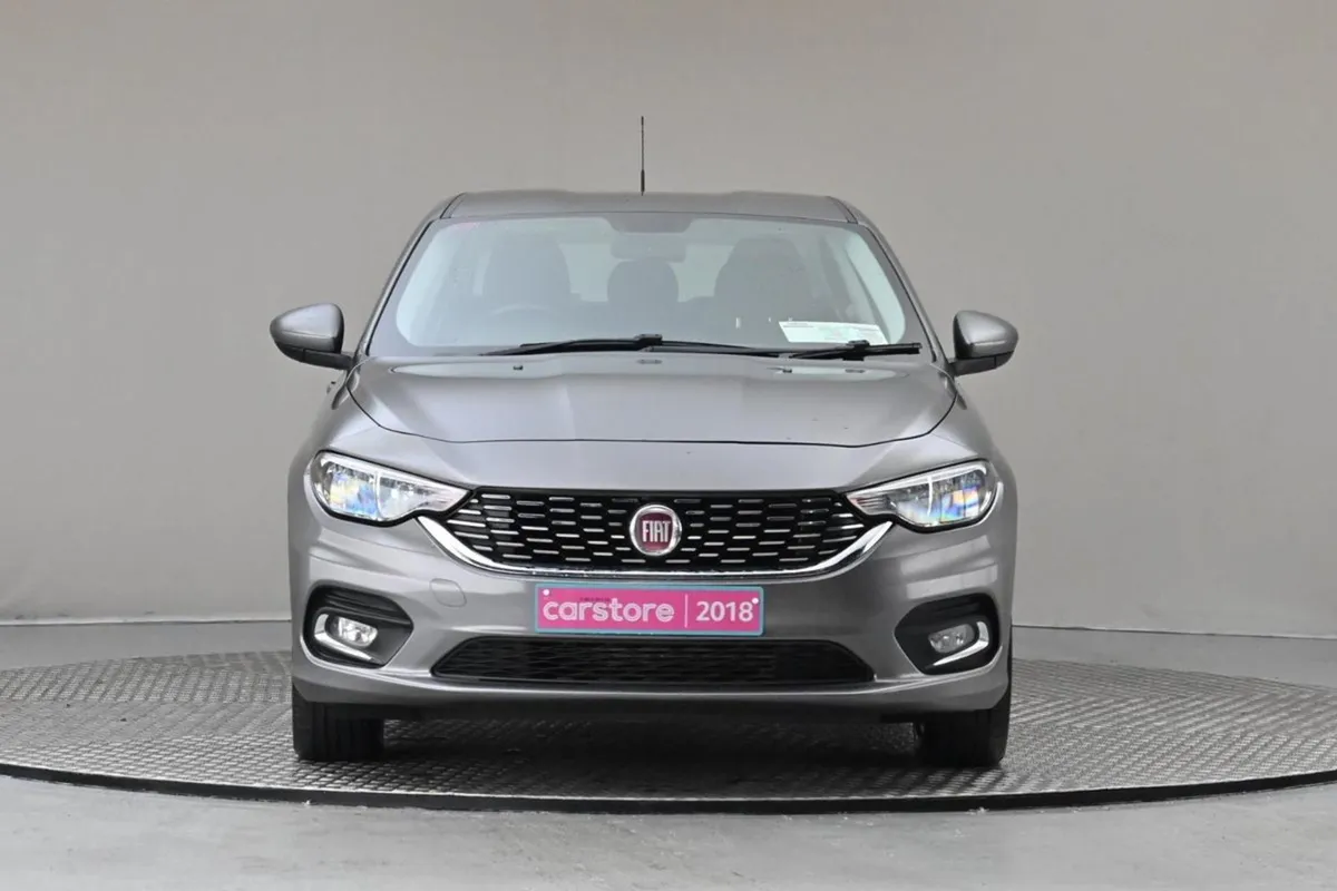 Fiat Tipo 1.6 120HP Easy 6spd  park Sensors Rear - Image 2