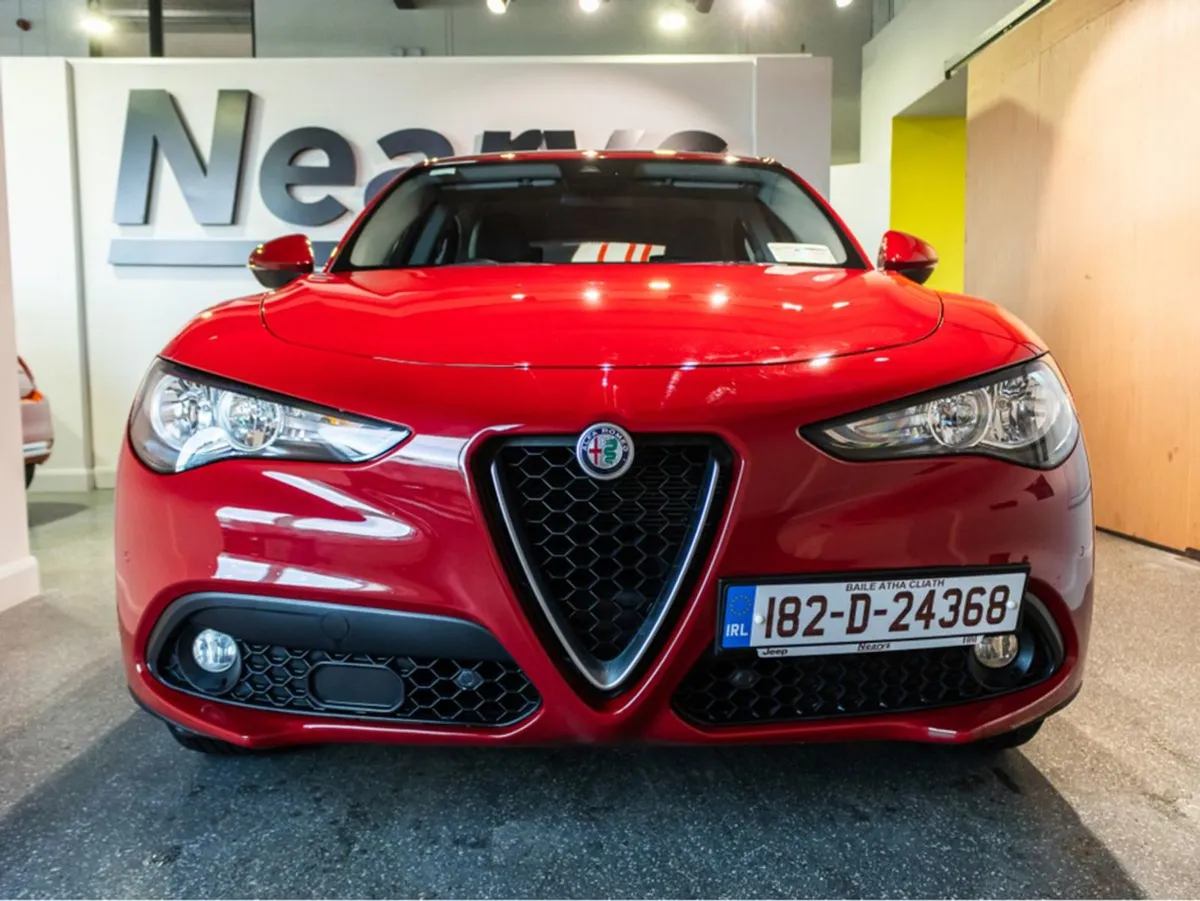 Alfa Romeo Stelvio 2.2 TD Super 190BHP RWD 5DR Au - Image 2