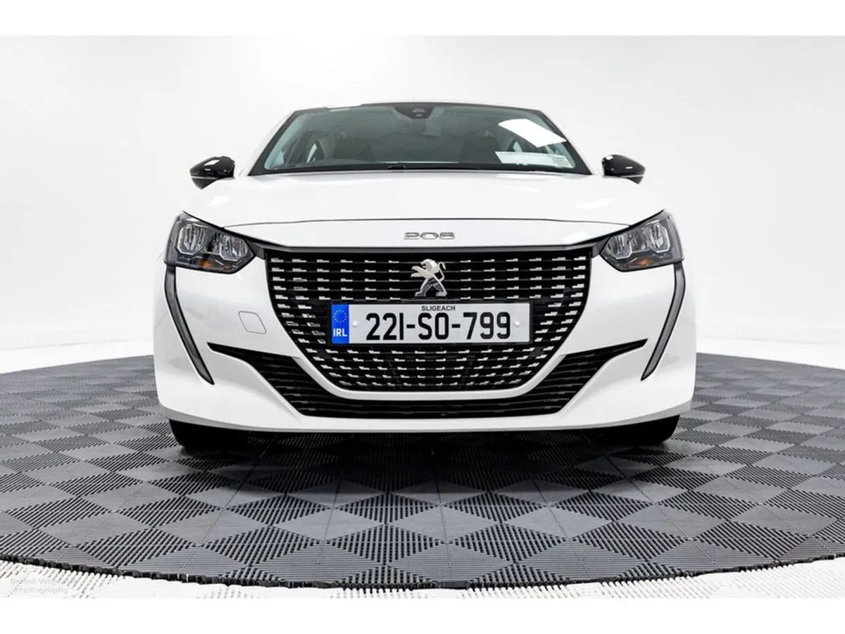 Peugeot 208 Active 1.2 Petrol 75hp - Image 2