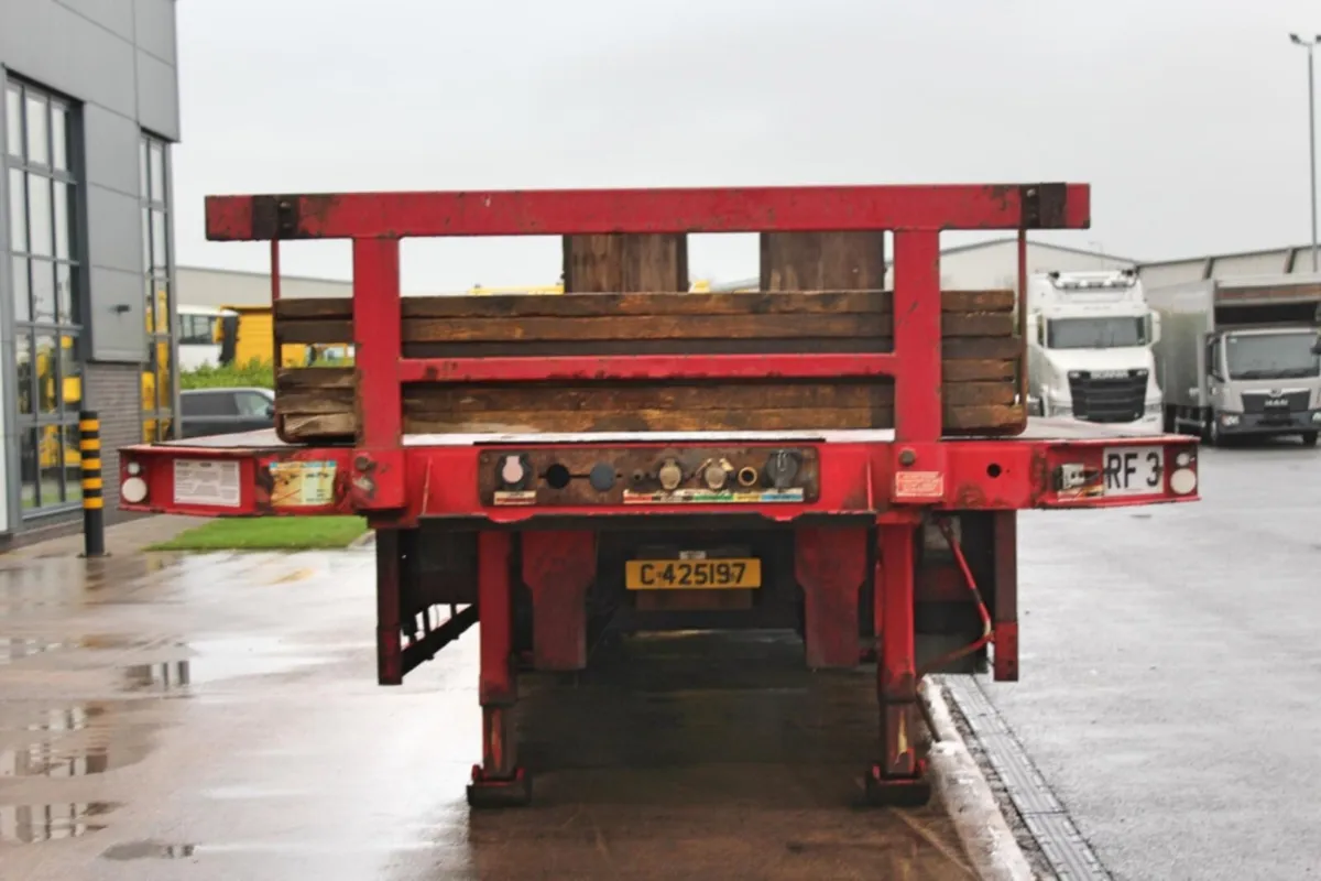 2016 KING GTS-44- 3 AXLE NON-EXTENDABLE LOW-LOADER - Image 2