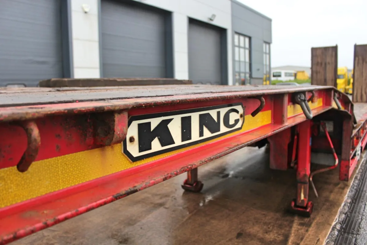 2016 KING GTS-44- 3 AXLE NON-EXTENDABLE LOW-LOADER - Image 3