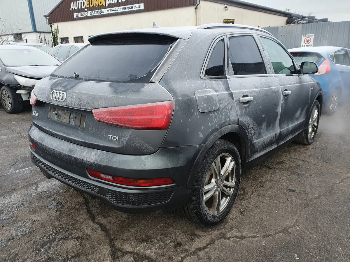15 AUDI Q3  S LINE 2.0 TDI (CUV) FOR BREAKING - Image 4