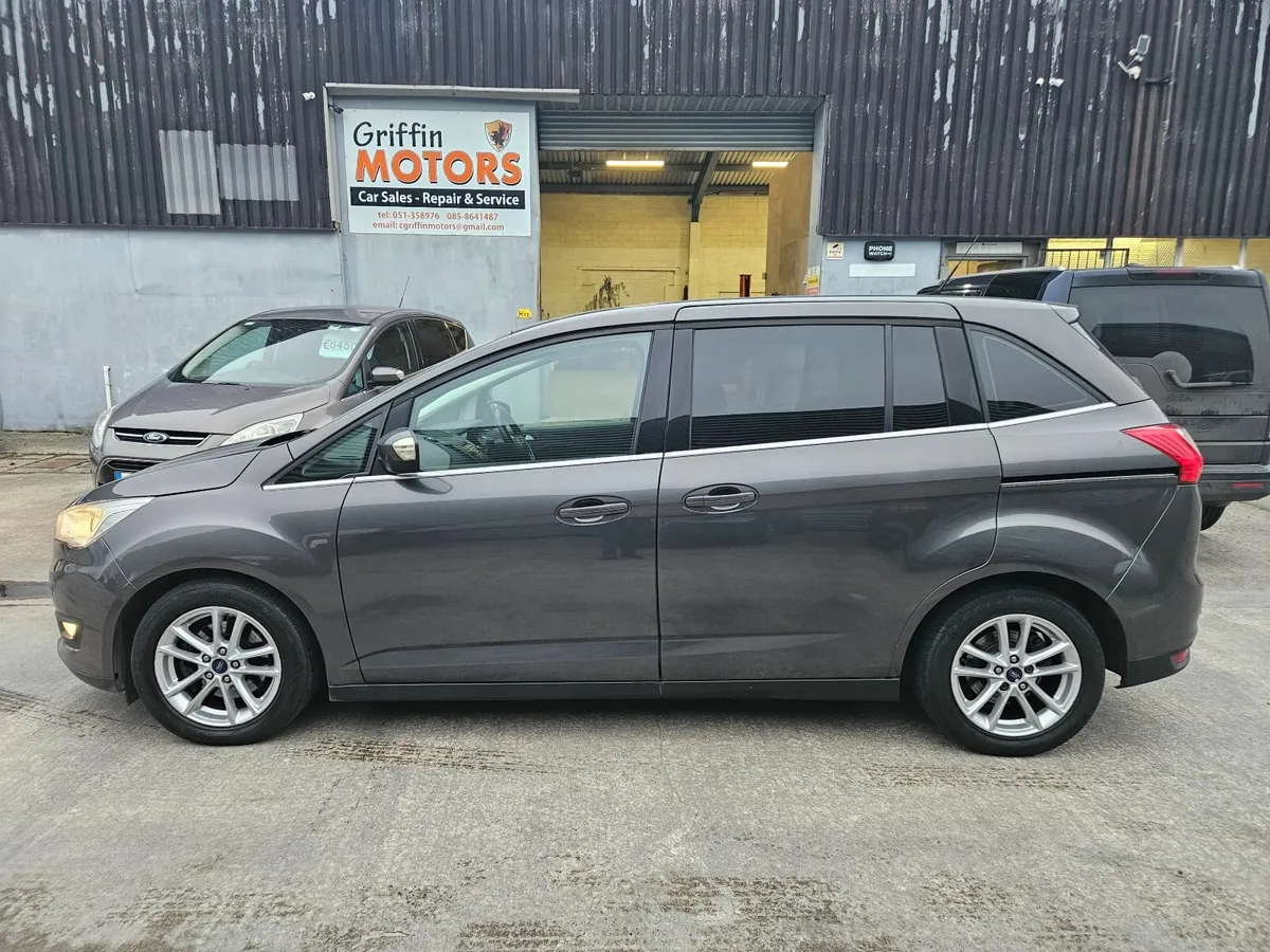 2015 Ford Grand C-Max 2015 7 Seater - Image 2