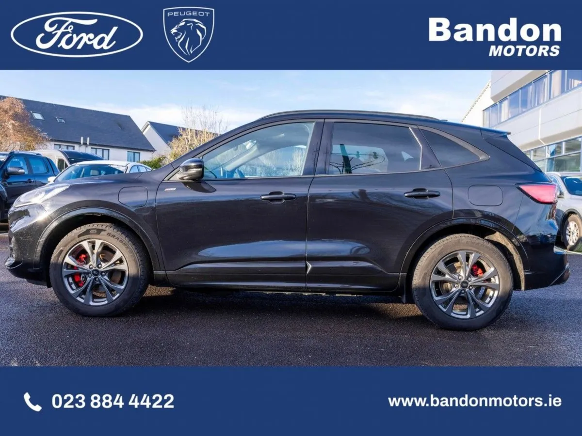 Ford Kuga 2021 Black Ford Kuga Plugin Hybrid 2.5 - Image 3