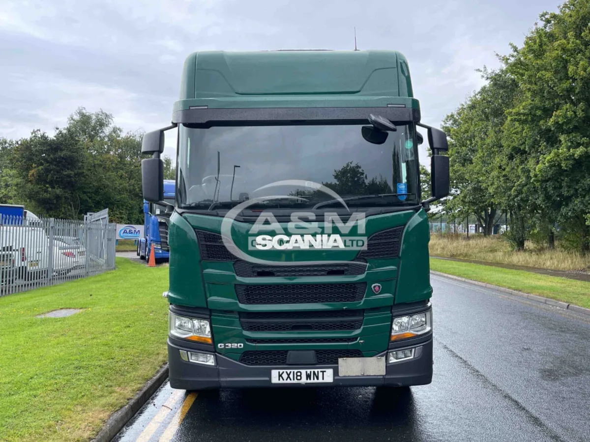 2018 (18) SCANIA G320 HIGHLINE CURTAINSIDE 6X2 - Image 2
