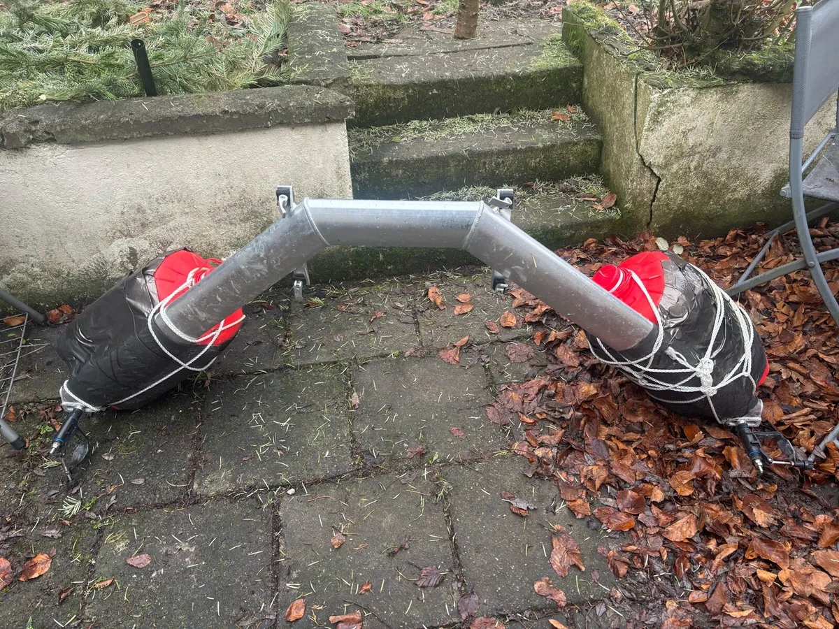 Oars and riggers for Scull (plus seat & shoes) - Image 4