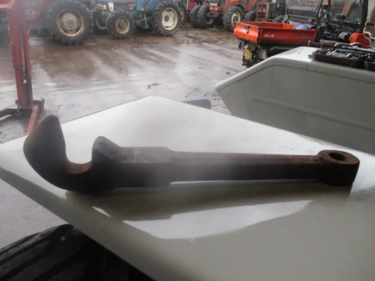 MF Hook - Image 2