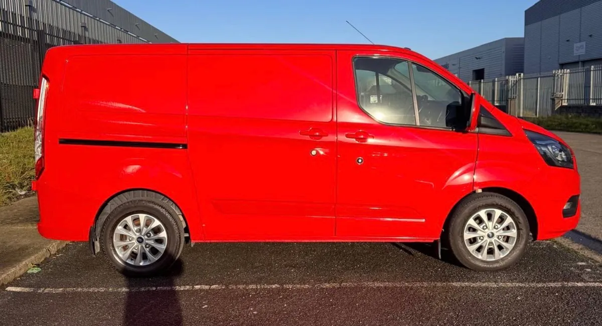 2019 Ford Transit Custom Limited 130Bhp - Image 3