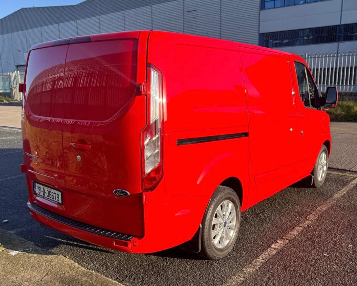 2019 Ford Transit Custom Limited 130Bhp - Image 4