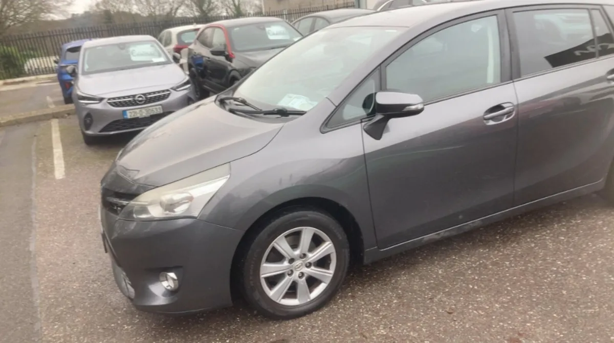 Toyota Verso 2015 - Image 2