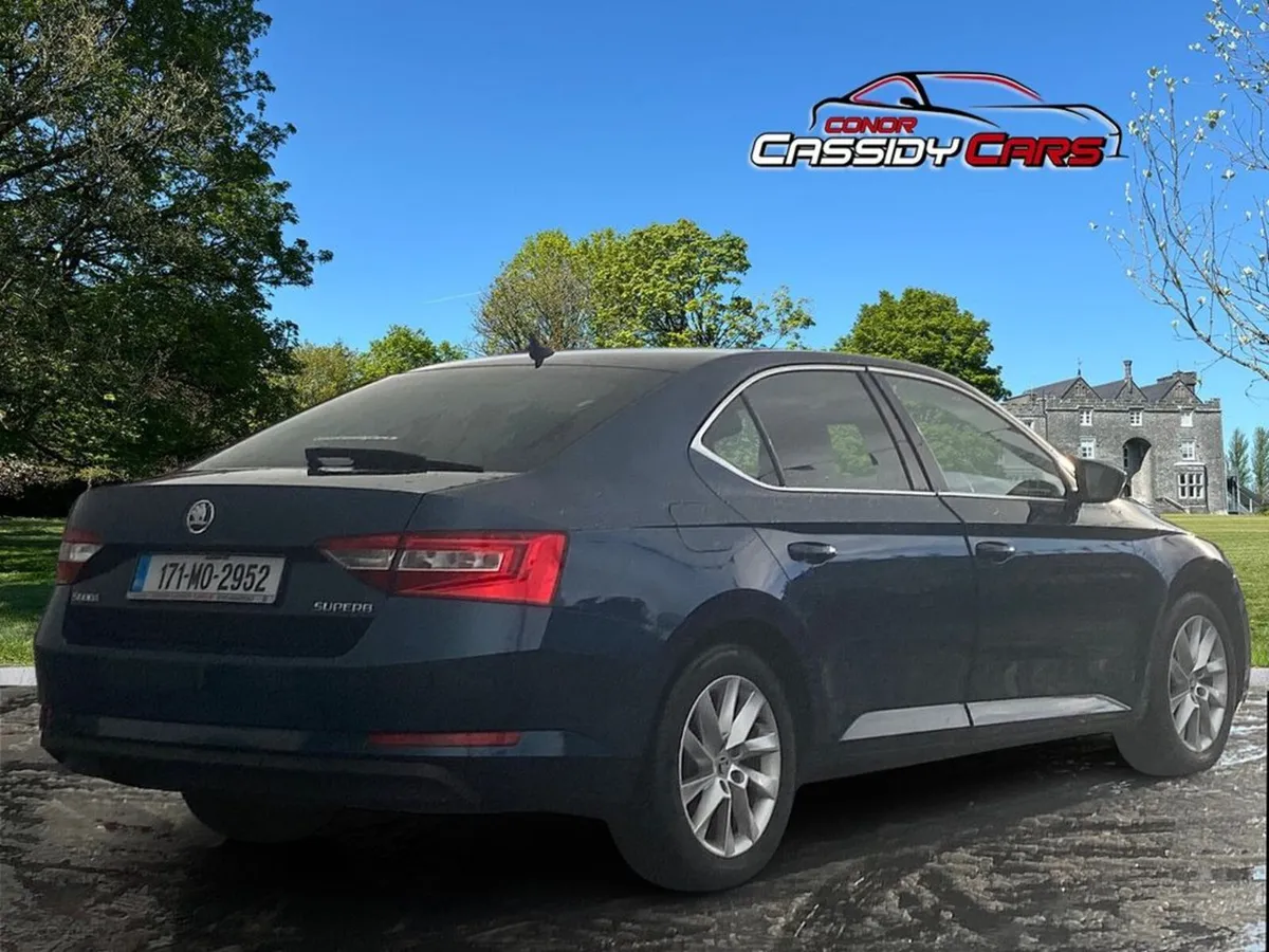 *2017 Skoda Superb 2.0 TDI SE Business - Image 4