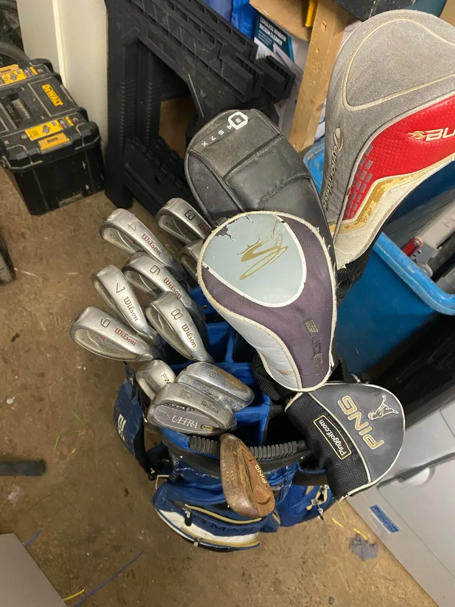 Golf bag and Clubs - Image 2